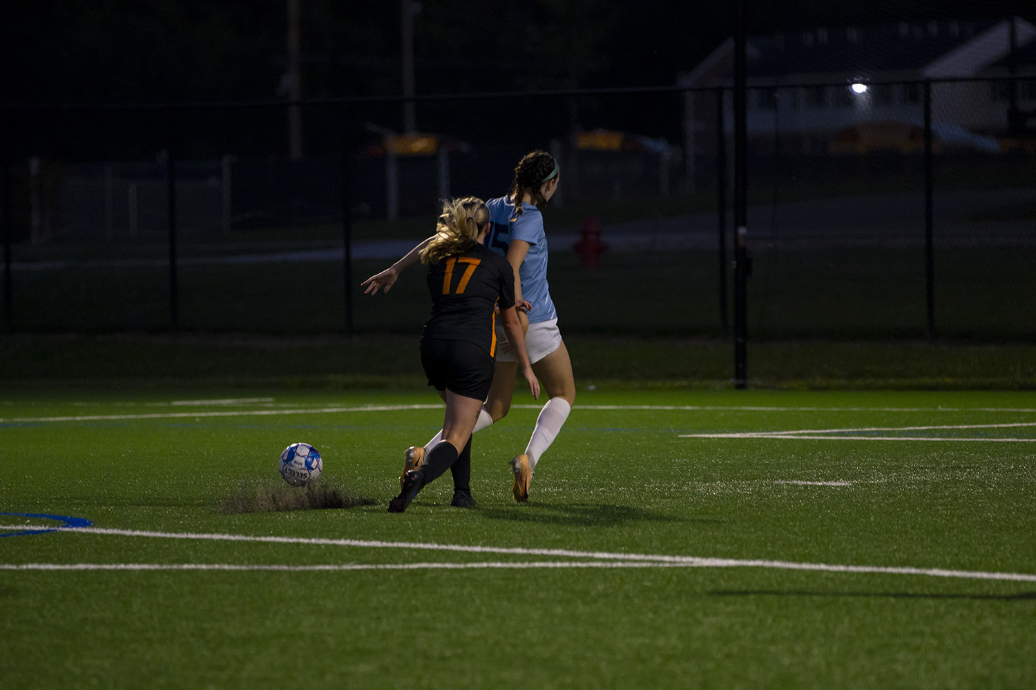 mvnu-player-mid-air-back