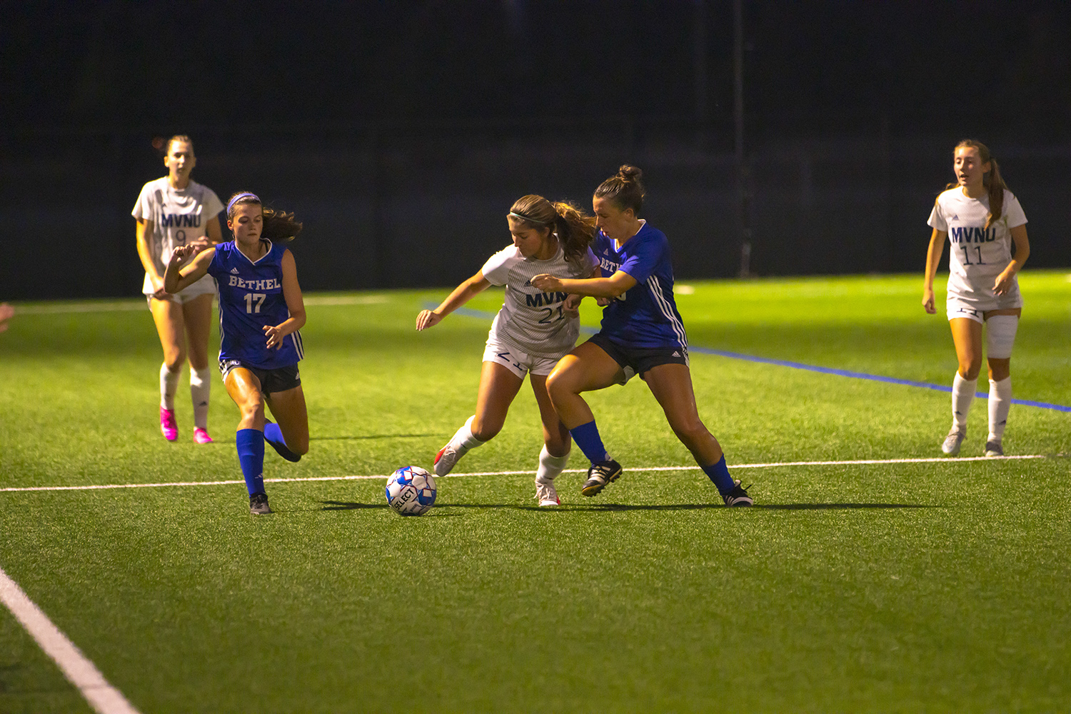 mvnu-womens-soccer-night-01